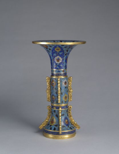 Xuande-mark cloisonne 'Interlocking Lotus' gu beaker, The Palace Museum