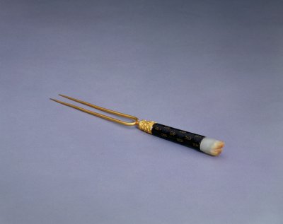 金镶木把玉顶果叉