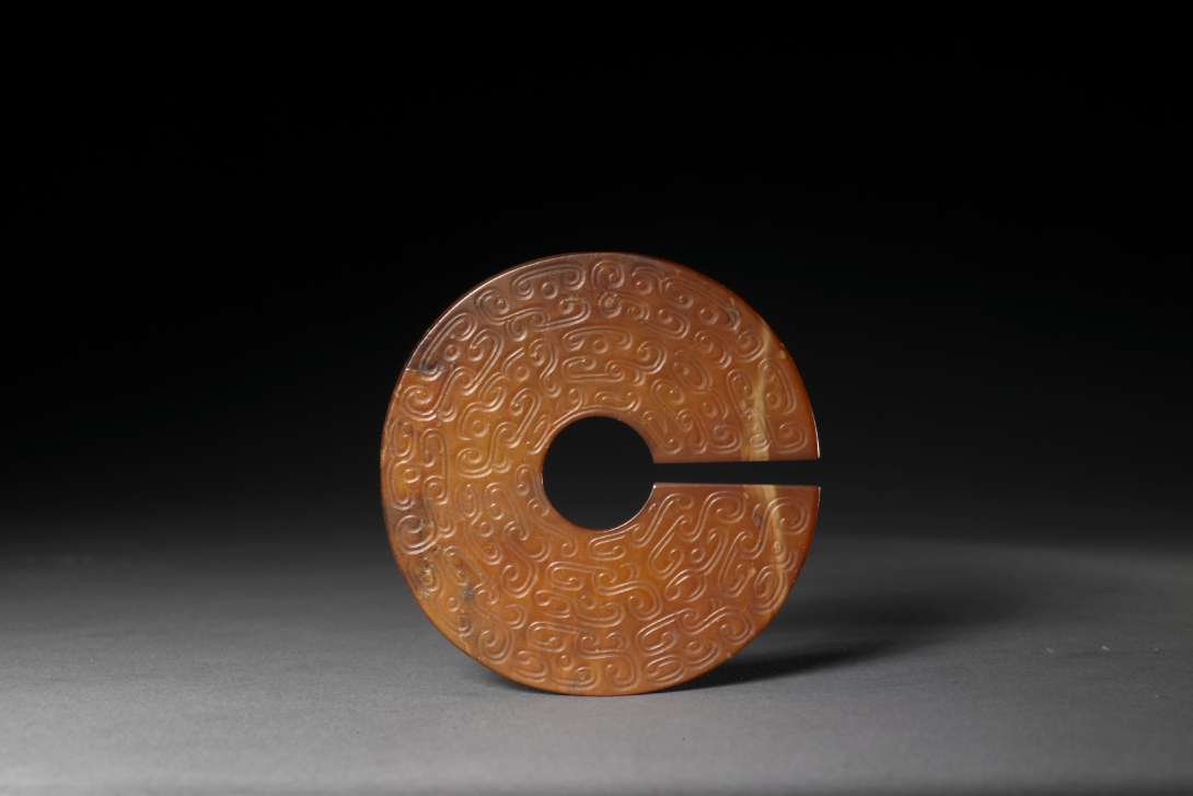 战国 玉蟠虺纹玦