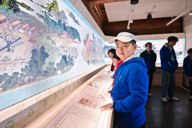 83ad189abcb23af362dafd618fa76200