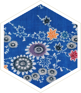 清 蓝色地印彩折枝花纹布