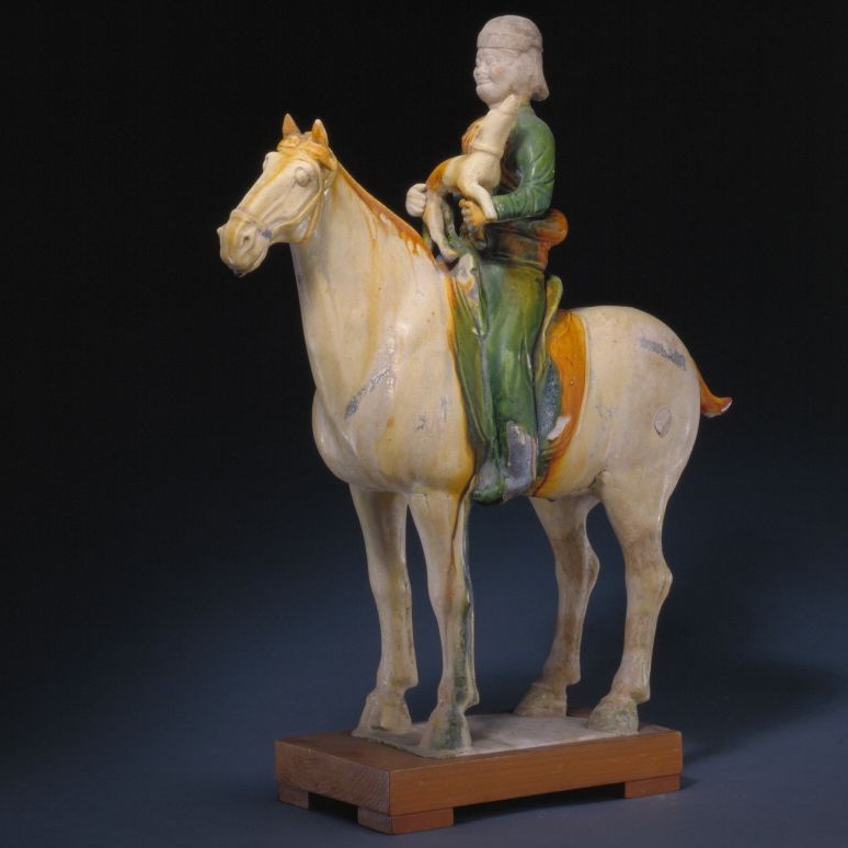 三彩骑马狩猎俑